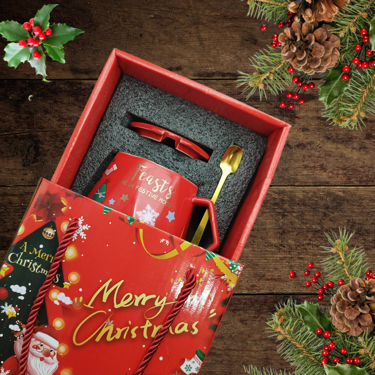 Zestaw prezentowy kubek świąteczny z łyżeczką